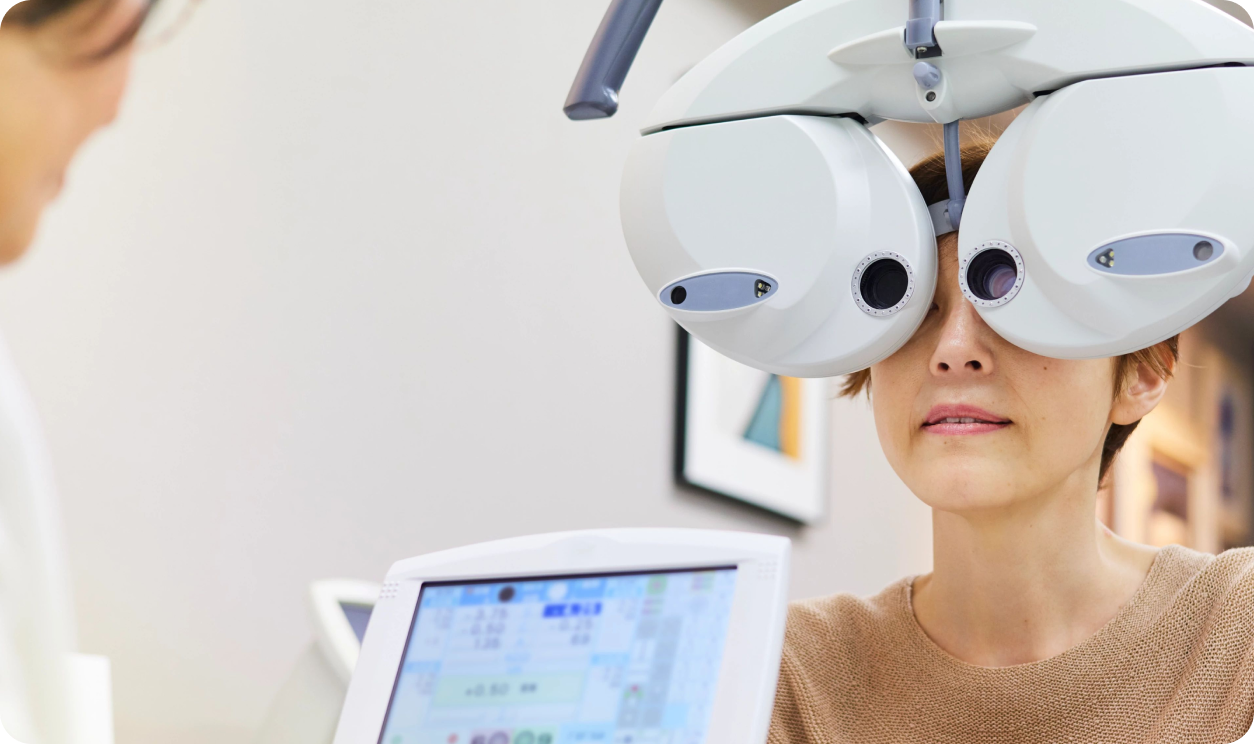 Image of a woman during an eye examination